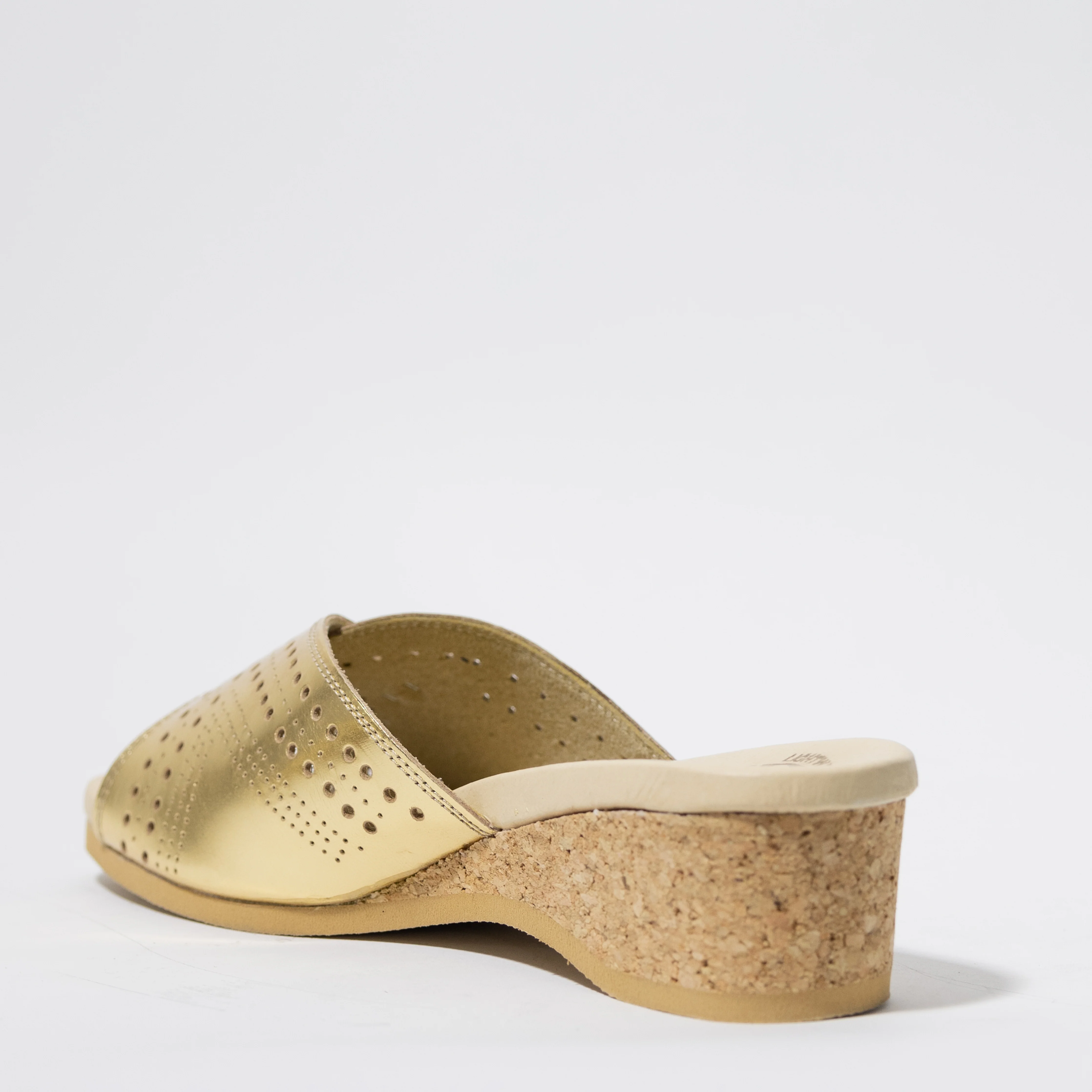WORISHOFER 251 SLIP ON FLATS IN GOLD - Image 2