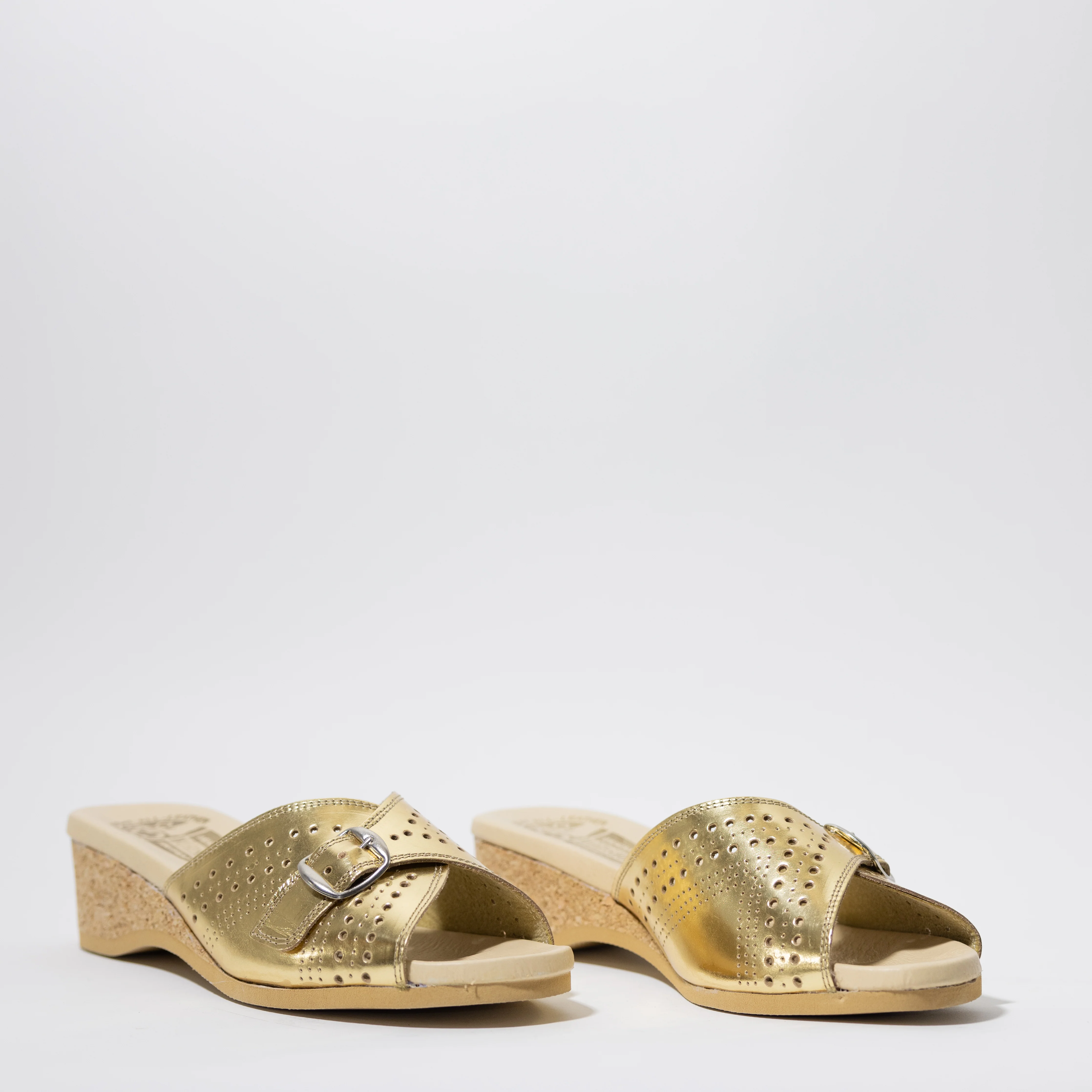 WORISHOFER 251 SLIP ON FLATS IN GOLD - Image 5