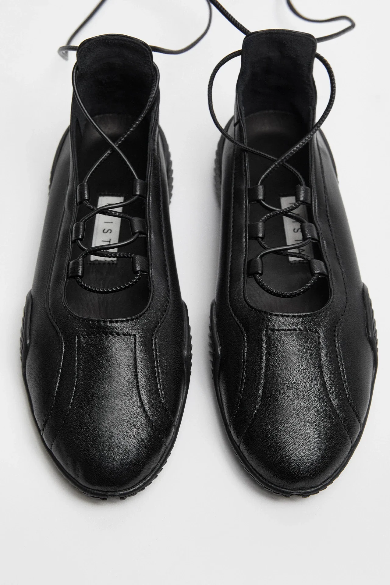 MIISTA AVERIE BLACK LACE BROGUES - Image 2