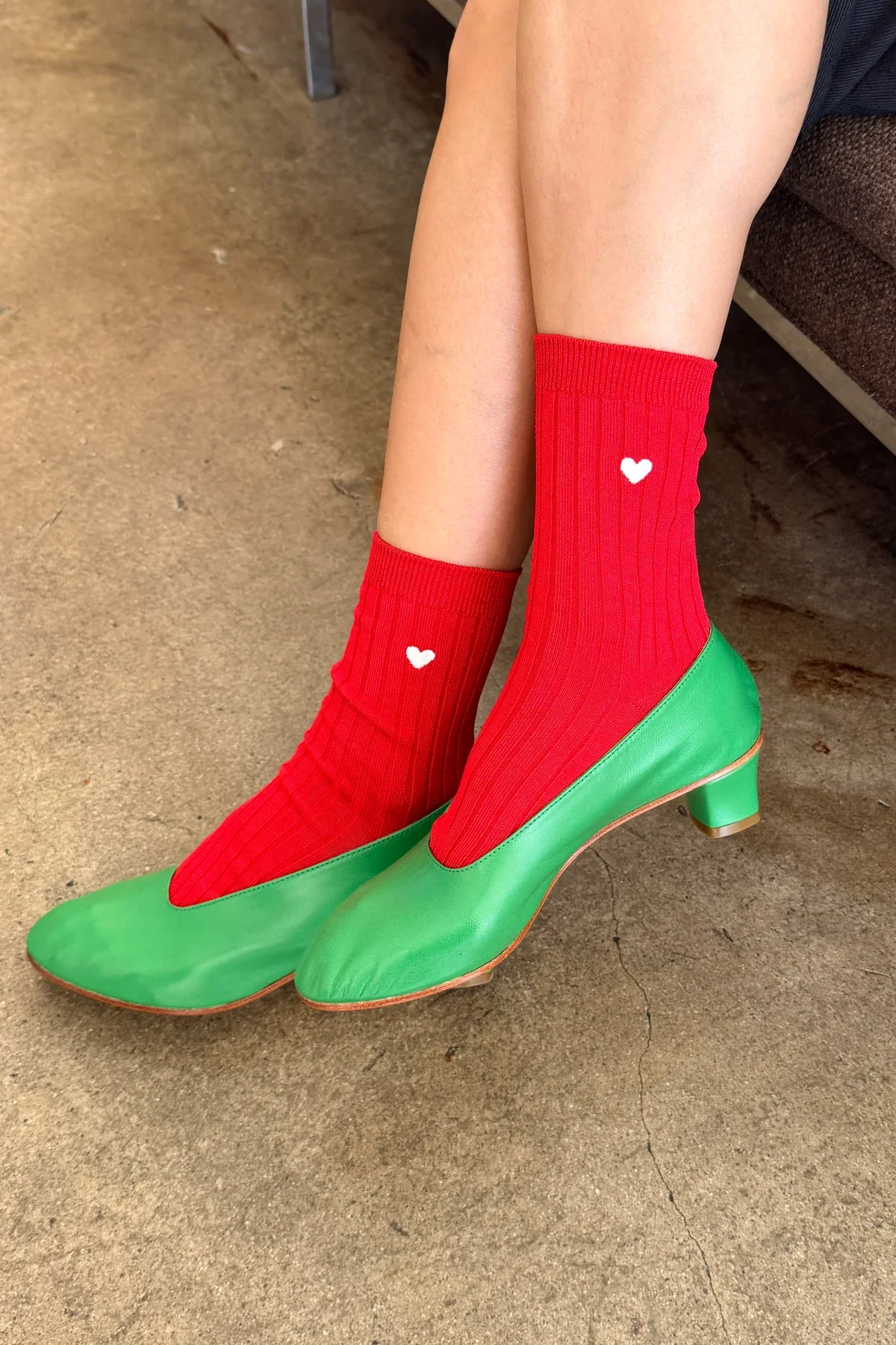 LEBON SHOPPE EMBROIDERED HER SOCKS CLASSIC RED HEART - Image 4
