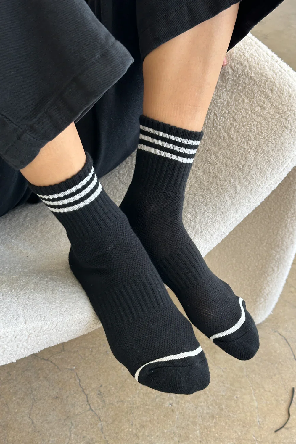 LE BON SHOPPE GIRLFRIEND SOCKS BLACK - Image 3