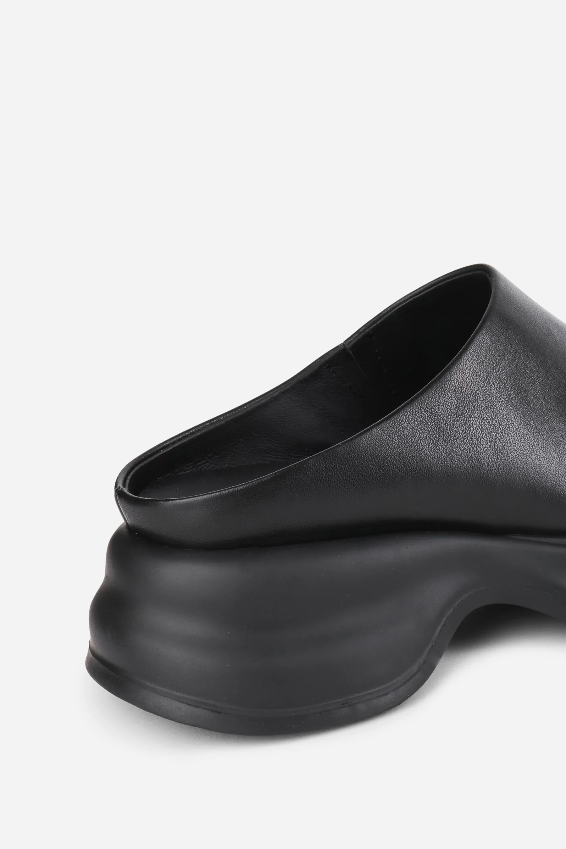 INTENTIONALLY BLANK MALIX MULES - Image 12
