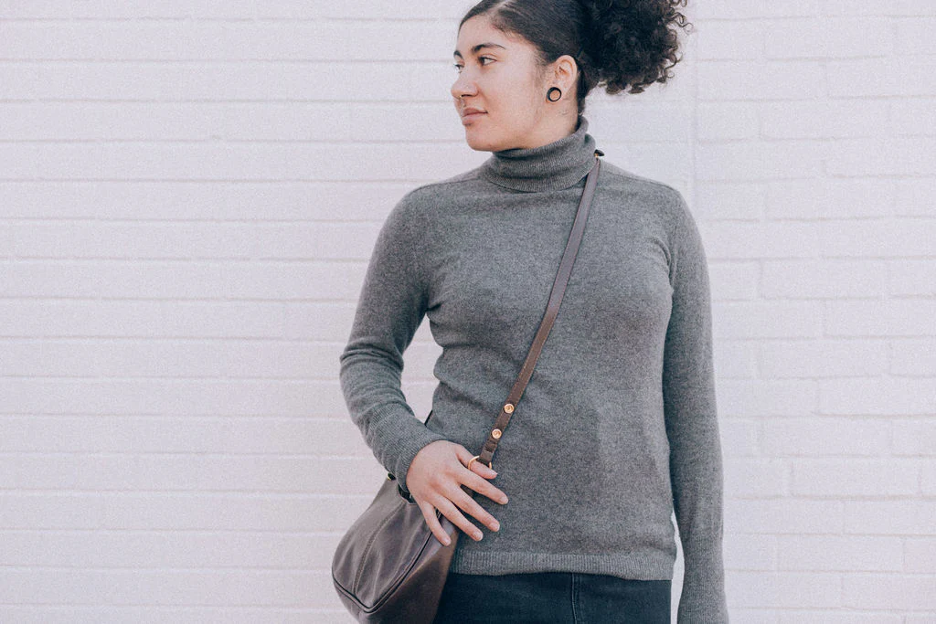 SIMPLE VEGAN SHOULDER-Brown - Image 4