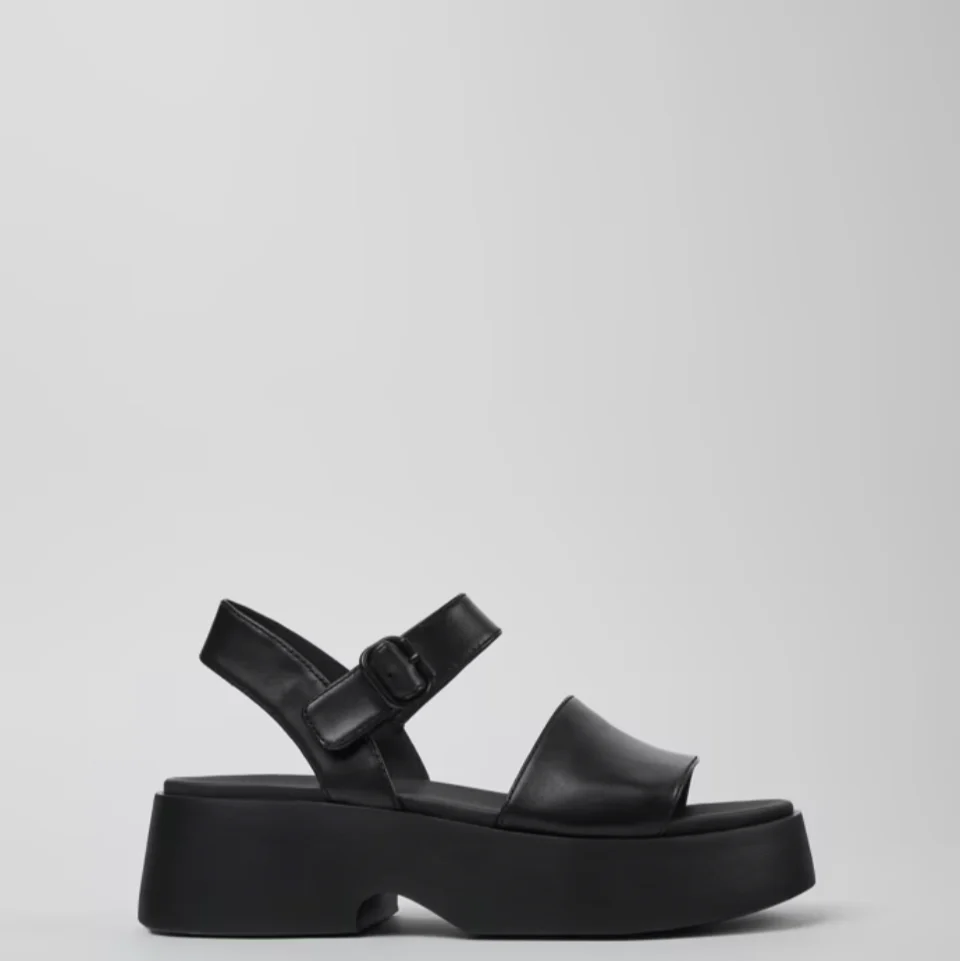 CAMPER TASHA FLATFORM SANDALS IN BLACK - Image 2
