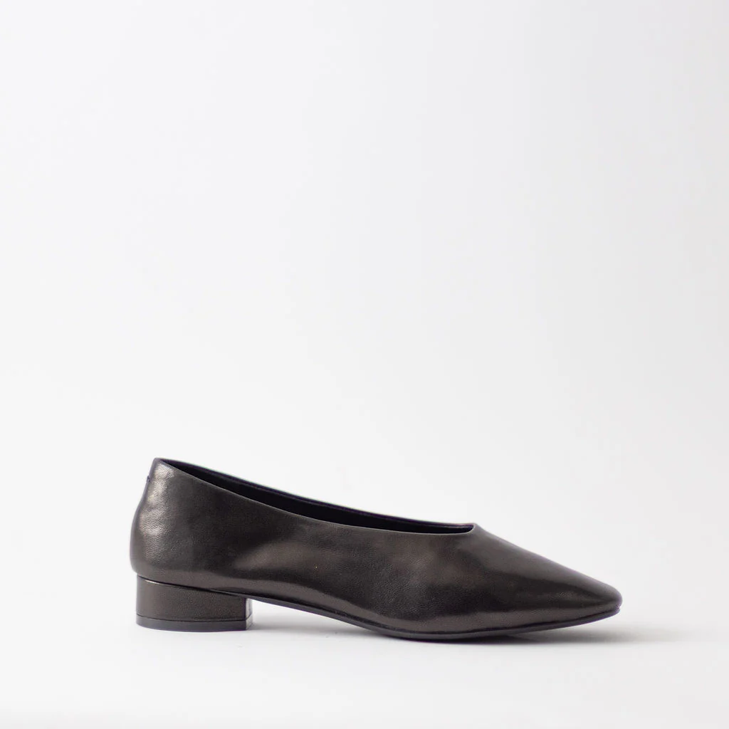 JEFFREY CAMPBELL TRUSTEE BALLET SOCK  PUMP -BLACK - Image 5