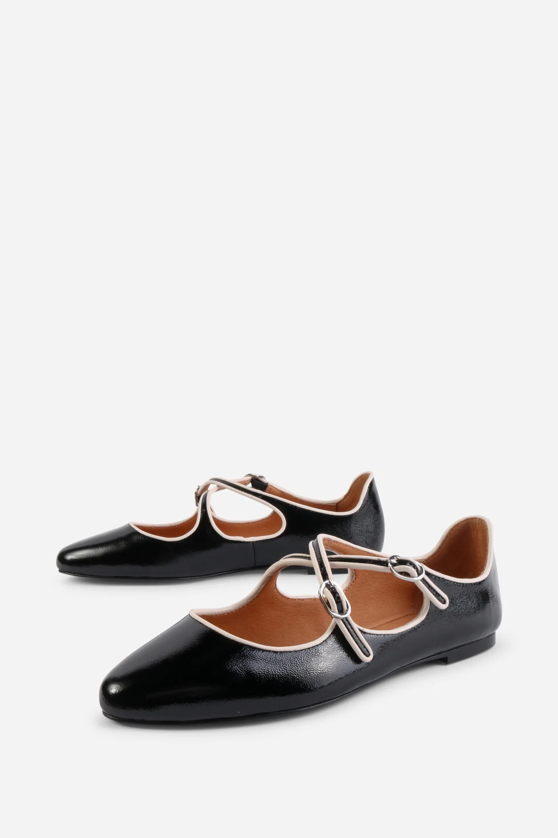 INTENTIONALLY BLANK VANDAM BALLET FLAT BLACK - Image 4